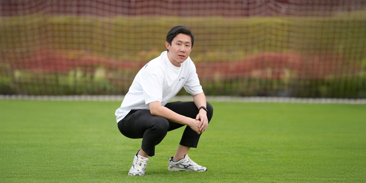 ‘มายด์เซ็ตที่ดี วินัยบนหลักเหตุผล’ หัวใจการพัฒนาฟุตบอลเยาวชน ของ ธัชธีรพนธ์ ลี่สันธิติกุล